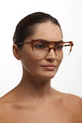 Load image into Gallery viewer, Gattara - Honeyglass - Cibelle Eyewear
