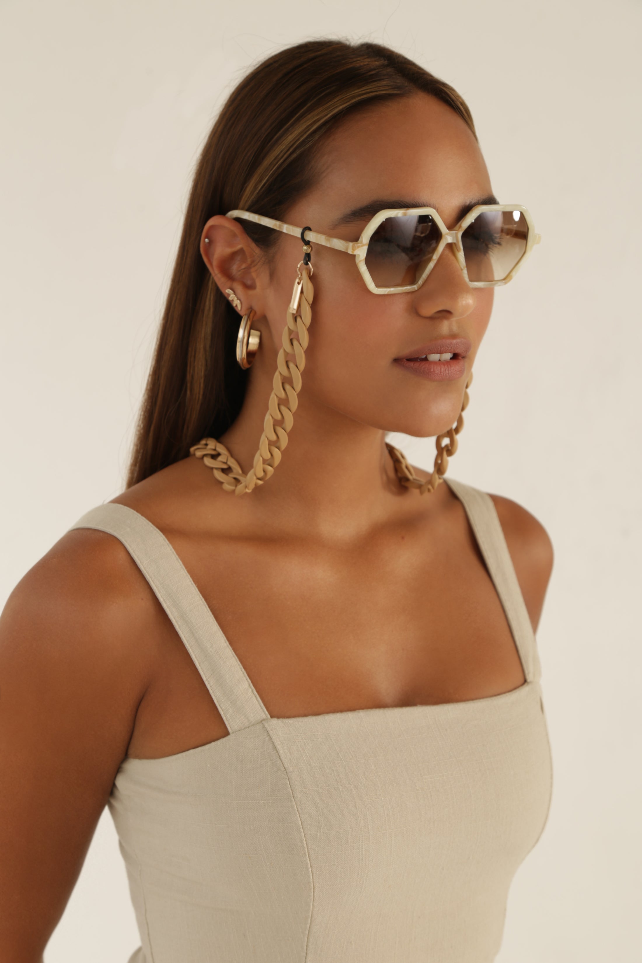 Oversized Glasses Chain – Cibelle Eyewear